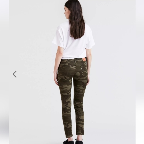 Levi's Camouflage Ankle Skinny Jeans - Picture 11 of 11